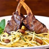 Spaghetti e Carré de Cordeiro