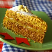 Bolo de amendoim