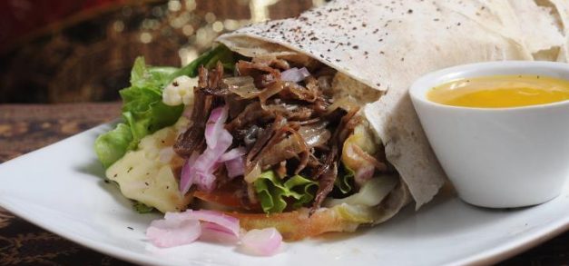 Delícias árabes no Kebab House