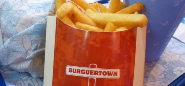 Burguertown apresenta seu hambúrguer