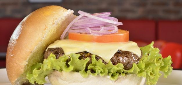 Hambúrguer e cerveja no Meatpacking