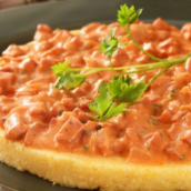 Polenta com calabresa