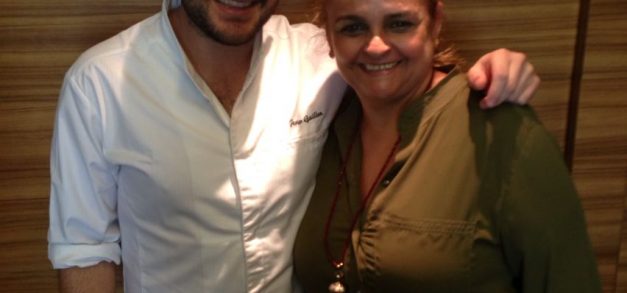 Toca Fina Cozinha recebe chef espanhol Javier Guillen para criação de nova linha de chocolates