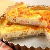 Quiche de Queijo e Peito de Peru