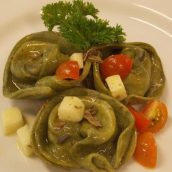 Tortellone de espinafre