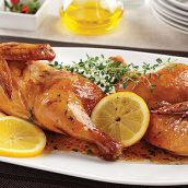 Frango assado no azeite com limão siciliano