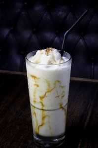 Milk shake de Cachaça (Reinaldo Canato/Divulgação)