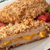 Milanesa de frango ao forno com queijo