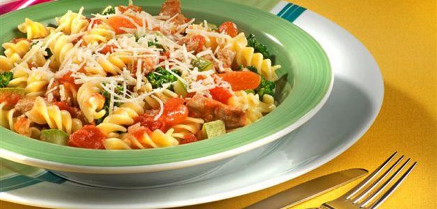 Estrela explica que macarrão não é inimigo das dietas