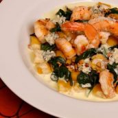 Nhoque de abóbora com camarões