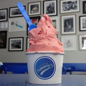 gelato-fragola barney's ice dream