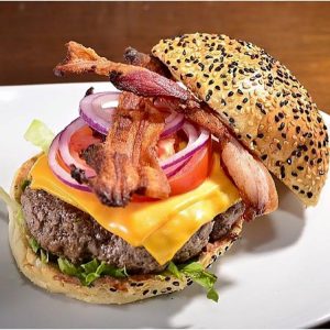 Bacon Cheese Burger, do Meatpacking NY Prime Burger (Divulgação)