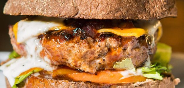 Imprensa Food Square reinaugura seu espaço gastronômico