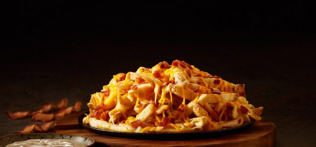 Outback presenteia clientes no Dia da Austrália com sua batata frita