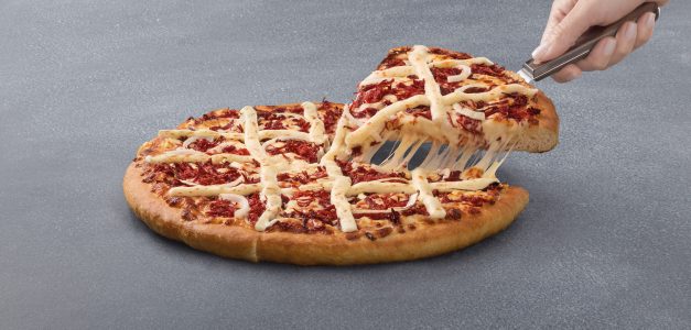 Pizza Hut lança pizza sabor carne seca com requeijão no Norte e Nordeste