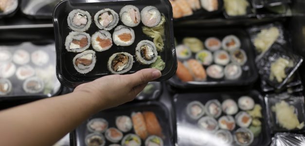 Mercadinhos São Luiz lançam Segunda do Sushi