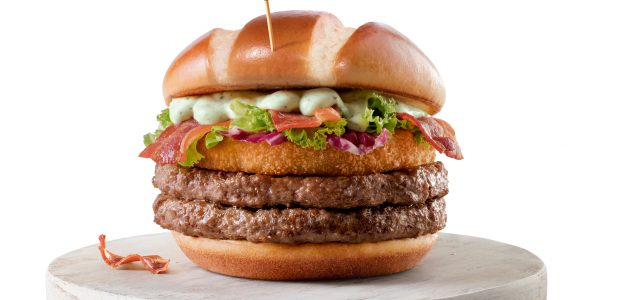 McDonalds lança o McBrasil, sanduíche especial com queijo coalho