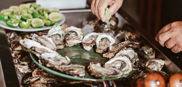 Onde comer ostras em Fortaleza?