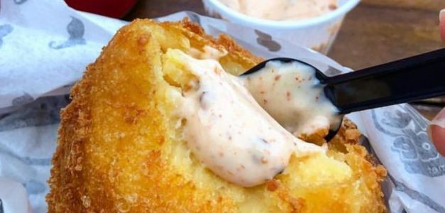 Cinco deliveries de coxinha em Fortaleza