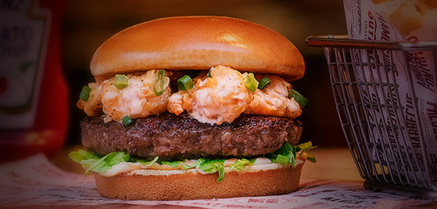 Outback traz dois hambúrgueres especiais de volta ao cardápio