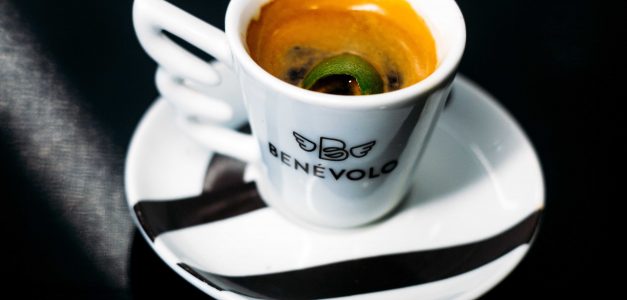 Benévolo Café e Gelato atualiza cardápio com sorvetes, sucos, sanduíches, chás e mais