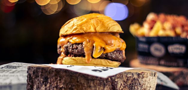 Imprensa Food Square sorteia um ano de hambúrguer grátis em aniversário da Allfry