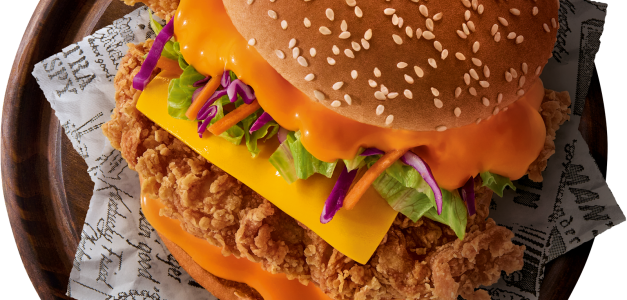 KFC traz edição limitada do Double Crunch com muito cheddar